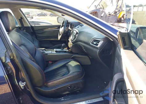 2015 Maserati Ghibli z USA, uszkodzony, nr VIN ZAM57XSA5F1159420